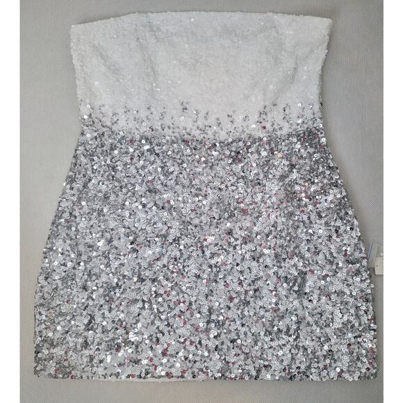 Retrofête White Silver Strapless Sequin Kameron Embellished Mini Dress XLarge - Picture 2 of 11